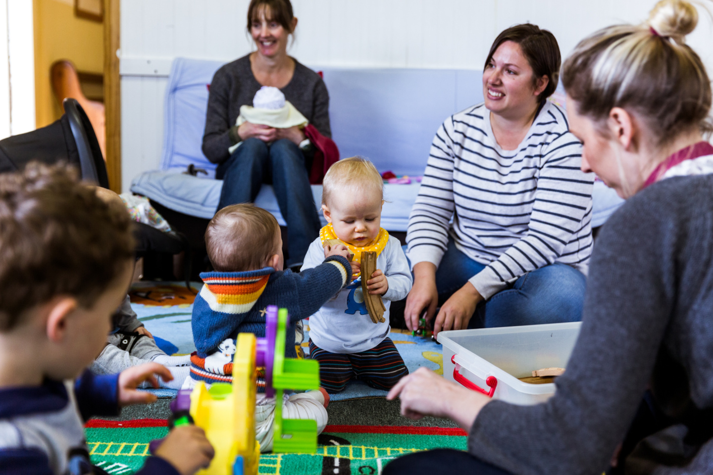 Play and Learn Supported (PALS) playgroups Playgroup Tasmania